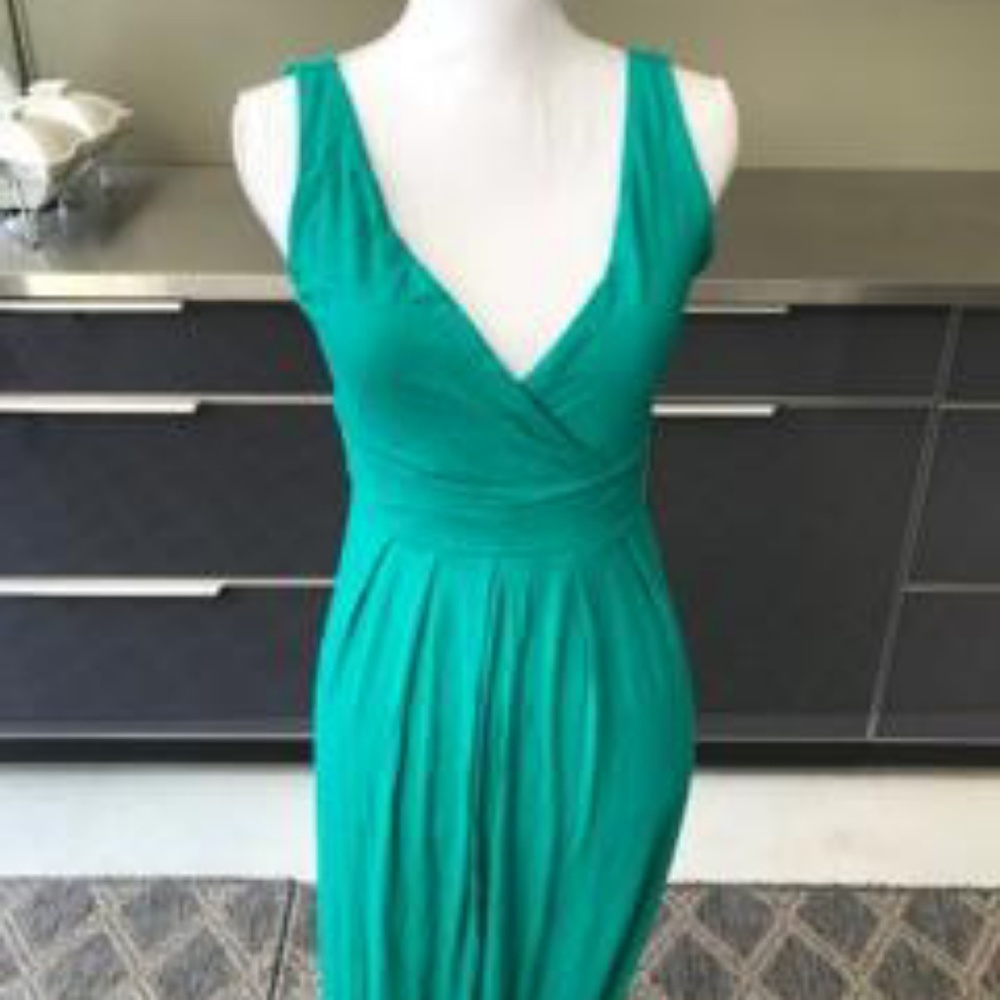 Green maxi dress